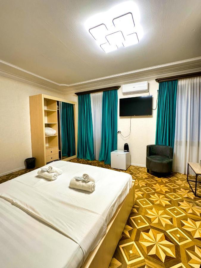Metekhi View Hotel Tbilisi Luaran gambar